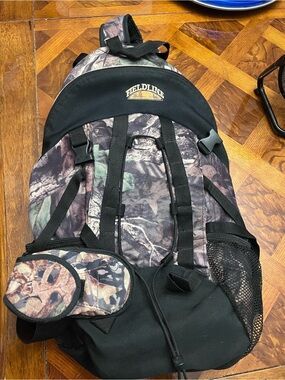 FieldLine Men's Camo Backpack - Black & Brown Camo